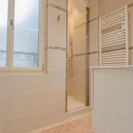 Pommes Et Fraises Troyes